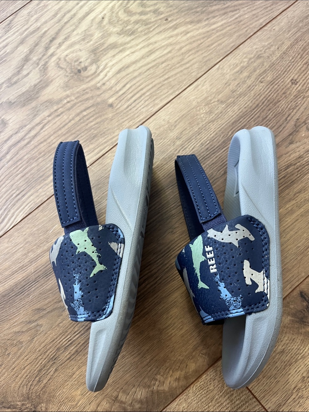 Reef Kids Salty Slide toddler boys Camo Slide Sandals US 9 - Picture 3 of 5